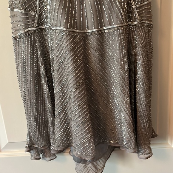 Parker halter embellished backless dress - Picture 4 of 7